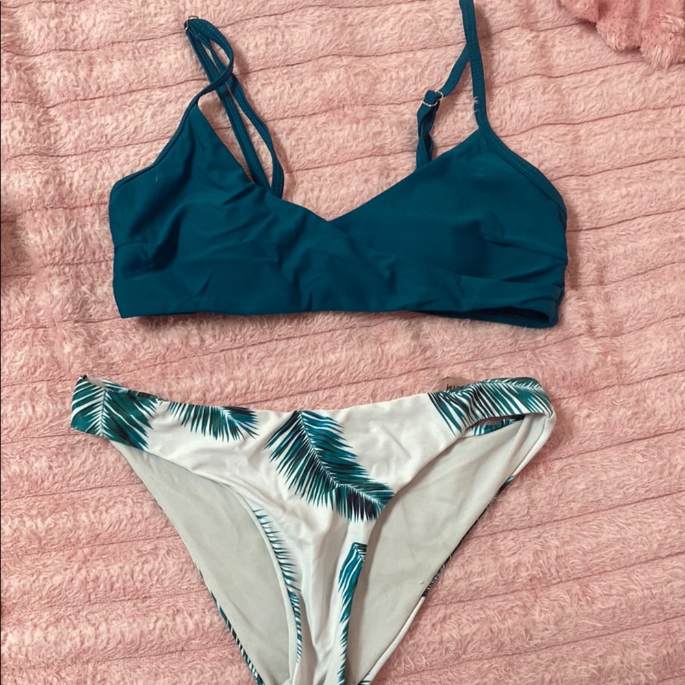 SHEIN Blue and White Bikini Set with Sporty Bralette